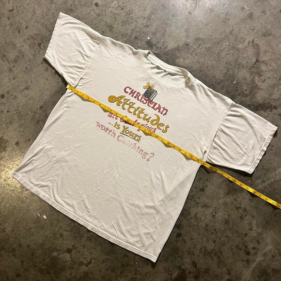 Vintage Christian "Is yours worth catching" Tee Large White - Picture 6 of 8
